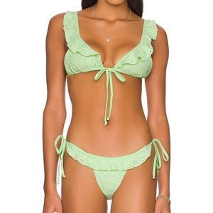 Tularosa Akira swimsuit top revolve